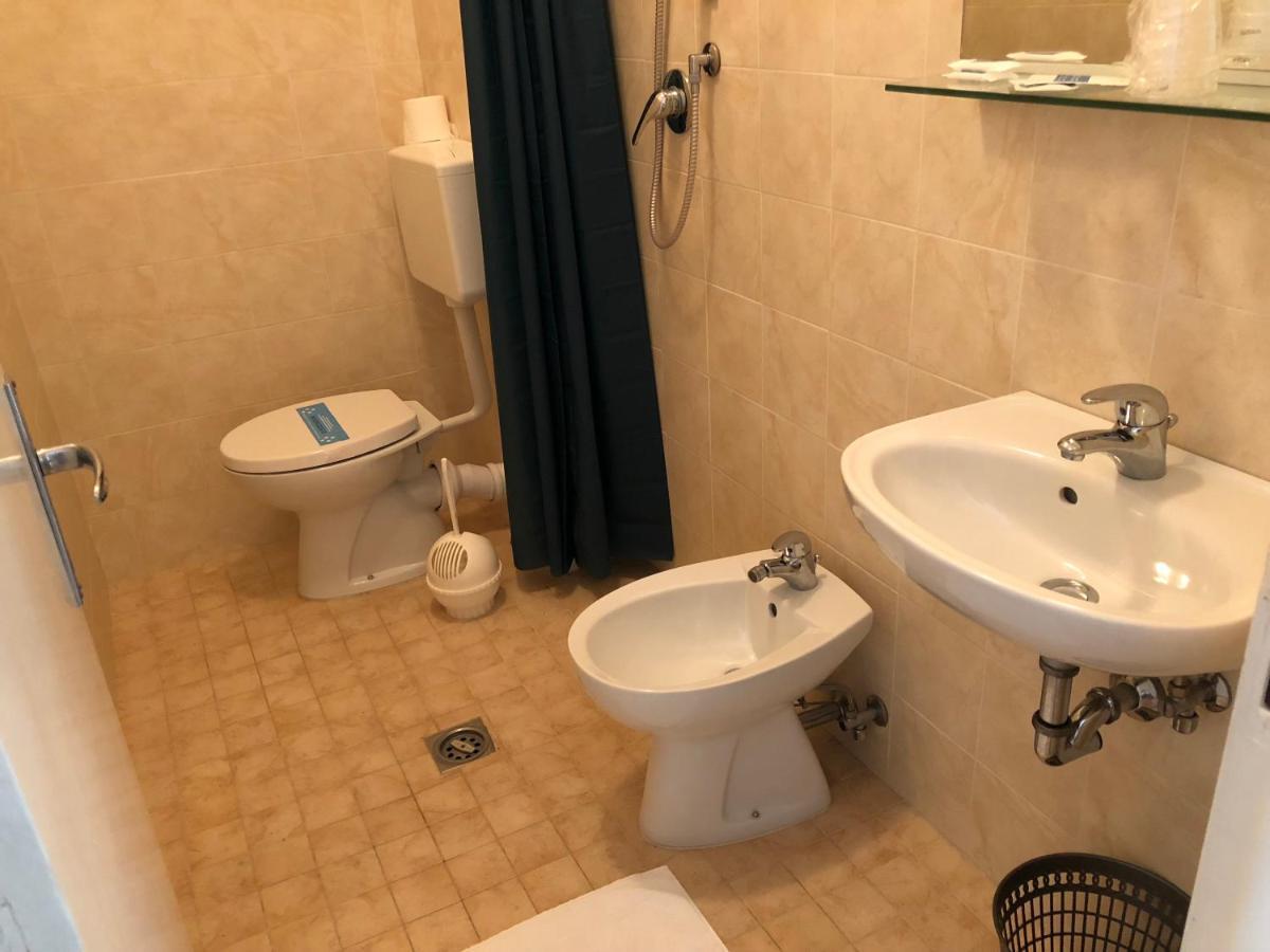 Hotel Adriatico Bibione Exterior photo