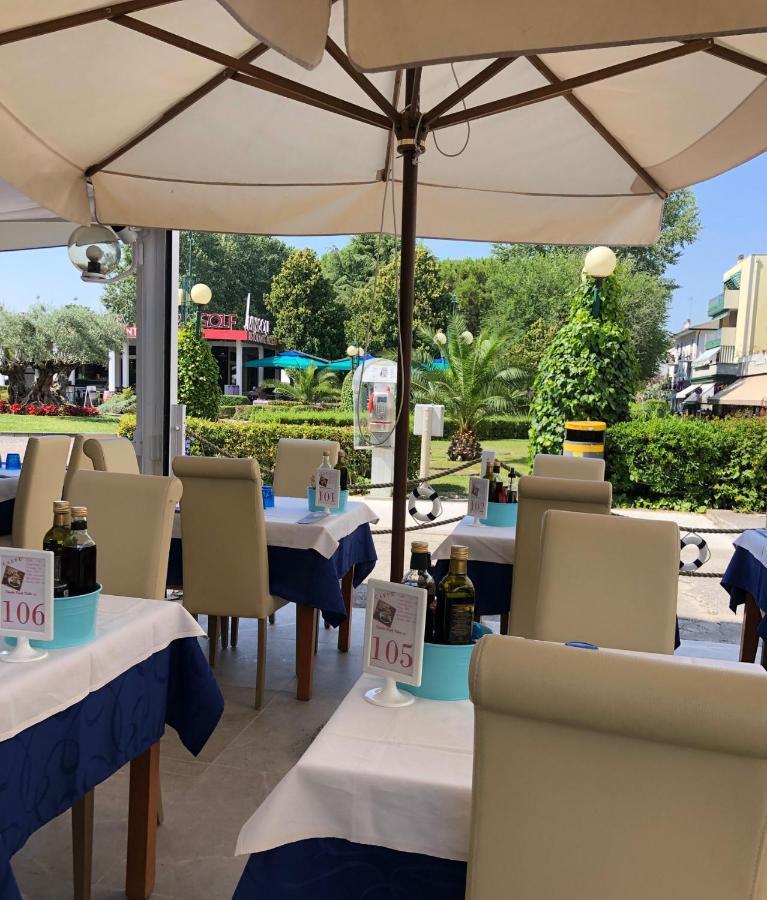 Hotel Adriatico Bibione Exterior photo